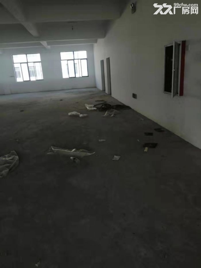 开发区 泰山路附近 二楼三楼厂房 带货梯 对外出租-图4